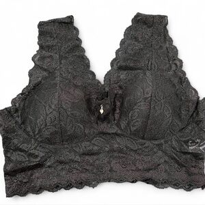 Chic Black Lace Bralette